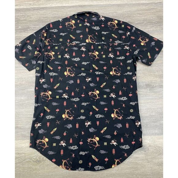 Our Universe Disney Mulan Icons Allover Print Woven Button Up Men's XS Rare EUC‎ - Picture 2 of 8